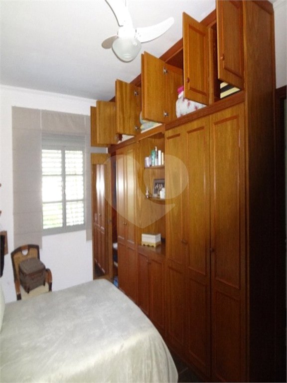 Casa à venda com 4 quartos, sendo 2 suítes,  no condomínio Acmti - Colinas do Mosteiro, Terras de Itaici e Recanto dos Pássaros, Indaiatuba - SP