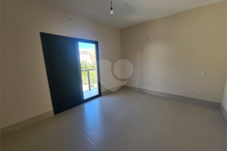 Casa à venda com 3 suítes no condomínio Loteamento Recanto dos Paturis, Vinhedo - SP