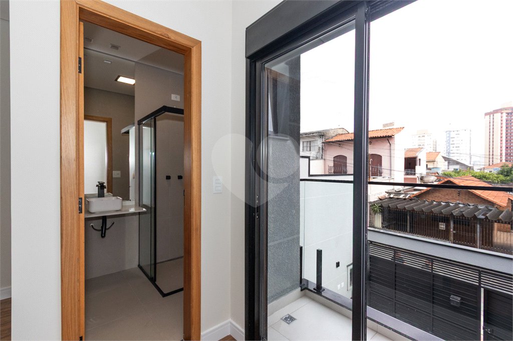 Sobrado à venda com 3 quartos, sendo 1 suíte, em Vila Gumercindo, São Paulo, SP