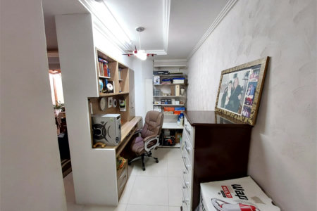 Casa residencial com ponto comercial a venda no Centro