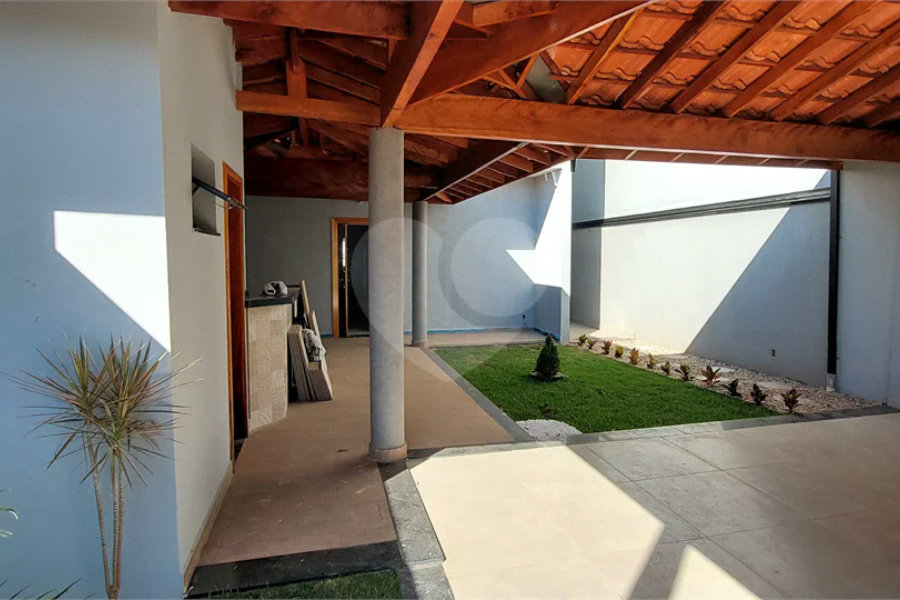 Casa à venda com 3 quartos, sendo 1 suíte,  no condomínio Residencial Mônaco, Piracicaba - SP