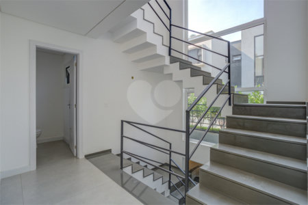 Casa à venda com 4 suítes no condomínio Jamestown, São Paulo - SP