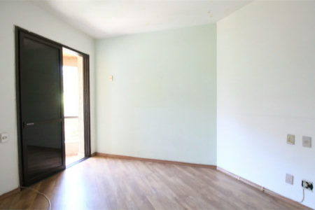 Apartamento à venda com 3 suítes em Vila Suzana, São Paulo, SP