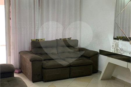 Casa Térrea à venda com 3 quartos no Centro, Poá, SP