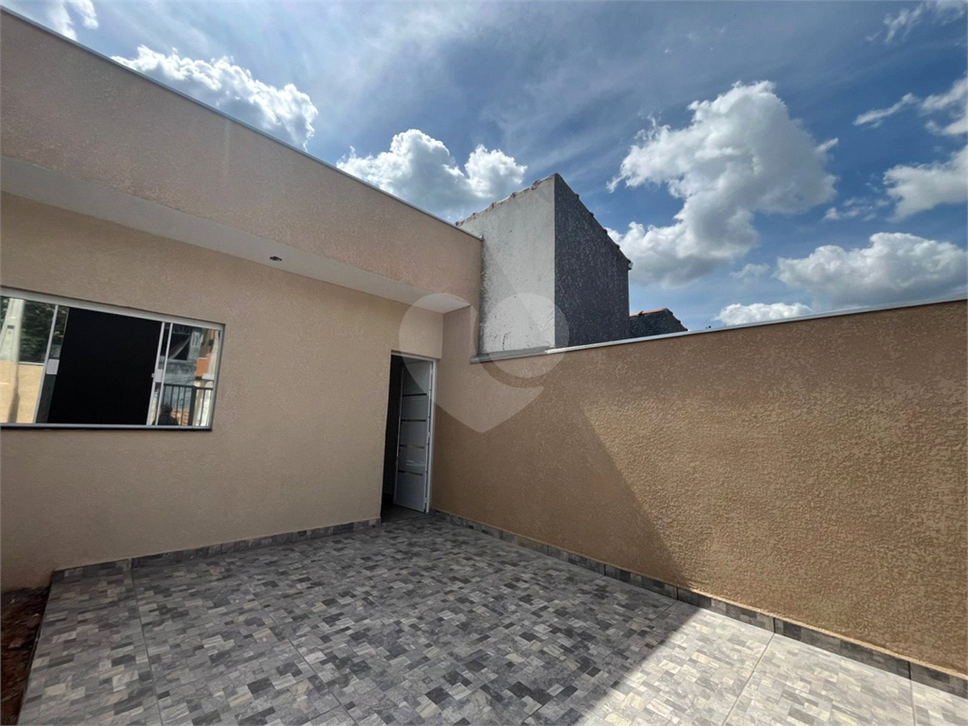Casa de Vila à venda com 2 quartos, sendo 1 suíte,  em Parque São Bento, Sorocaba, SP