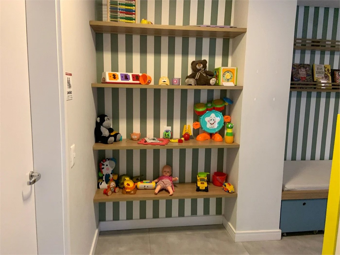Apartamento à venda com 3 suítes em Bela Aliança, São Paulo, SP