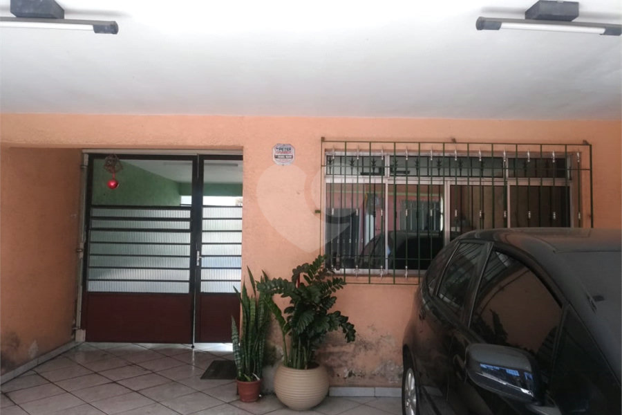Sobrado à venda com 3 quartos, sendo 1 suíte, em Tremembé, São Paulo, SP