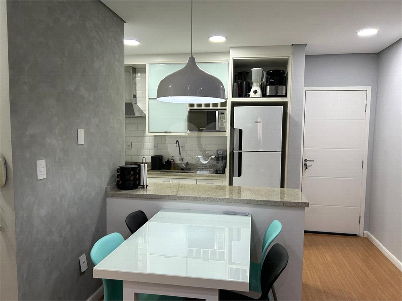 Apartamento à venda com 2 quartos em Vossoroca, Votorantim, SP