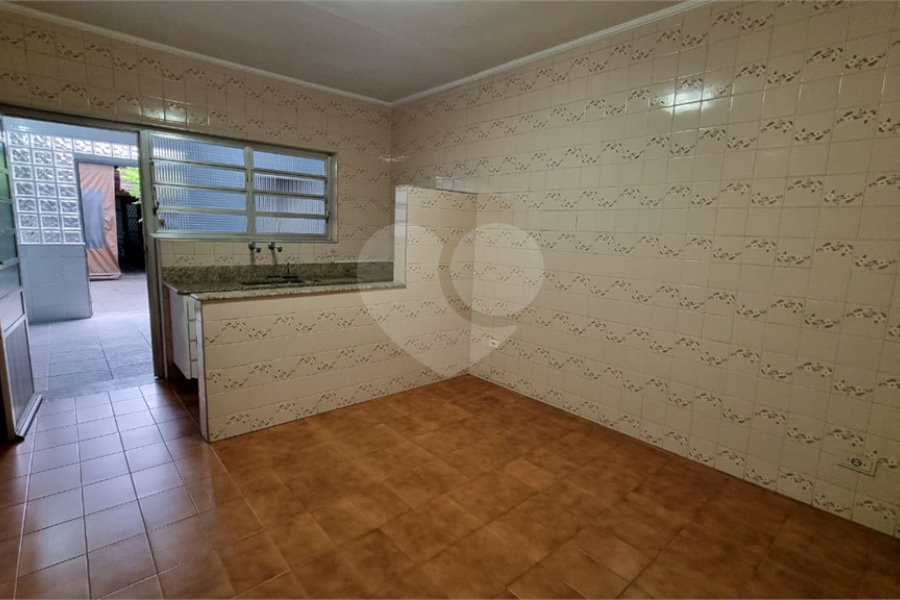 Sobrado à venda com 4 quartos em Parada Inglesa, São Paulo, SP