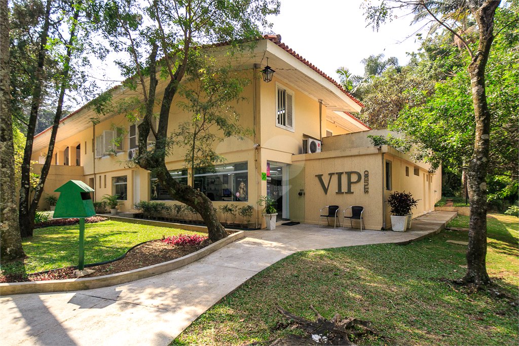 Apartamento para alugar com 4 suítes em Santo Amaro, São Paulo, SP