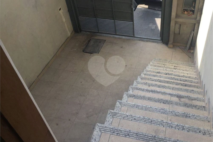 Sobrado à venda com 3 quartos, sendo 1 suíte, em Tremembé, São Paulo, SP