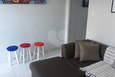 Sobrado à venda com 3 quartos em Parada Inglesa, São Paulo, SP