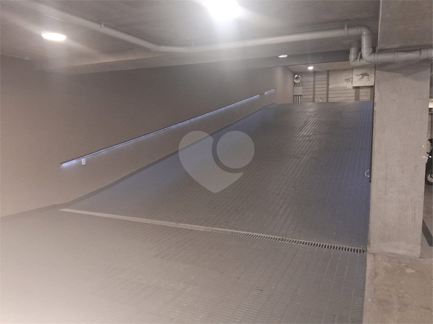 Apartamento à venda com 2 suítes em Alto da Lapa, São Paulo, SP