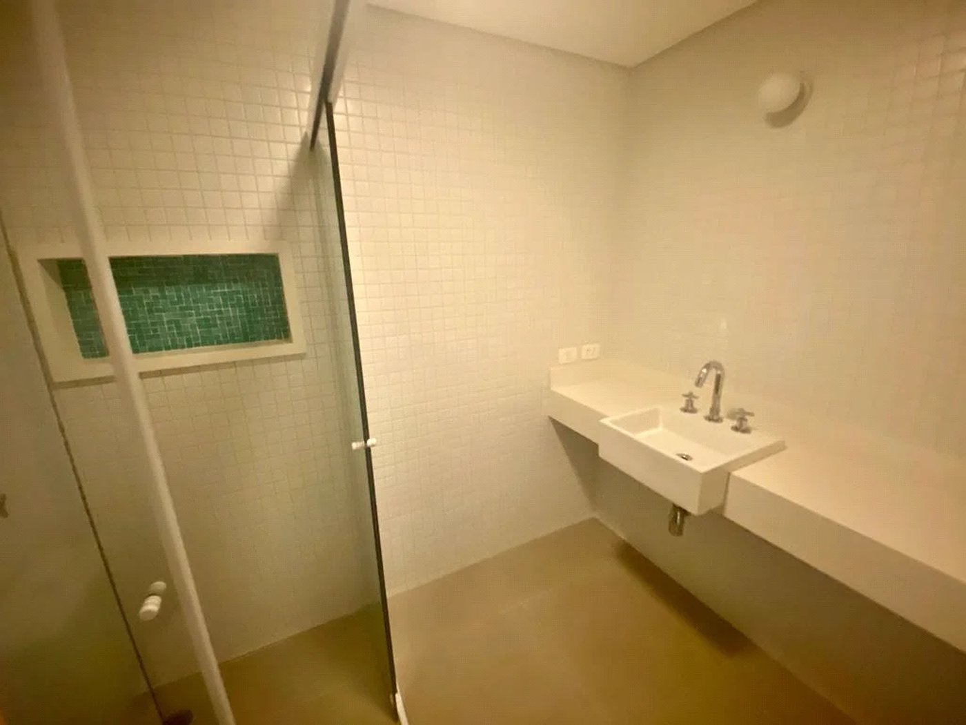 Apartamento à venda com 3 suítes em Jardim das Bandeiras, São Paulo, SP