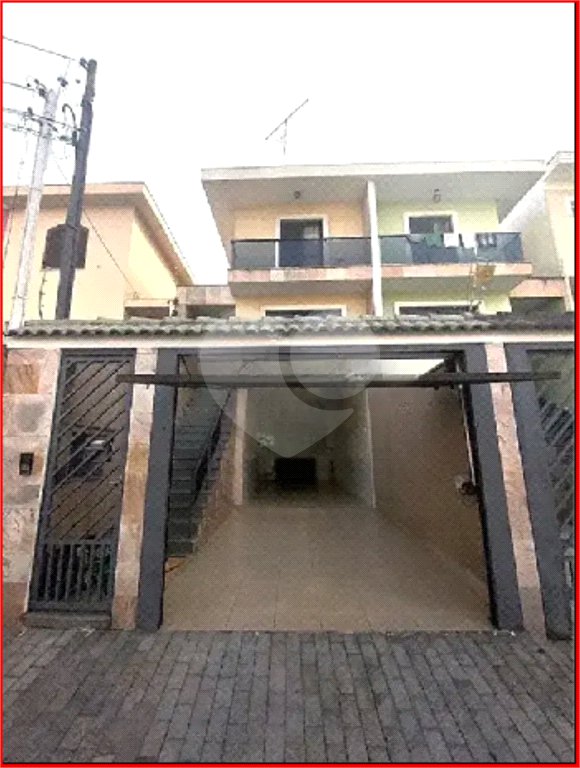 Sobrado à venda com 3 quartos, sendo 1 suíte, em Vila Nivi, São Paulo, SP
