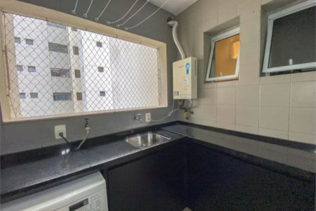 Apartamento à venda com 3 quartos, sendo 1 suíte, em Brooklin Paulista, São Paulo, SP
