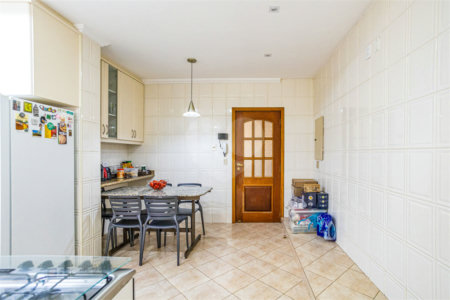 Sobrado à venda com 3 quartos, sendo 1 suíte,  em Vila Mariana, São Paulo, SP