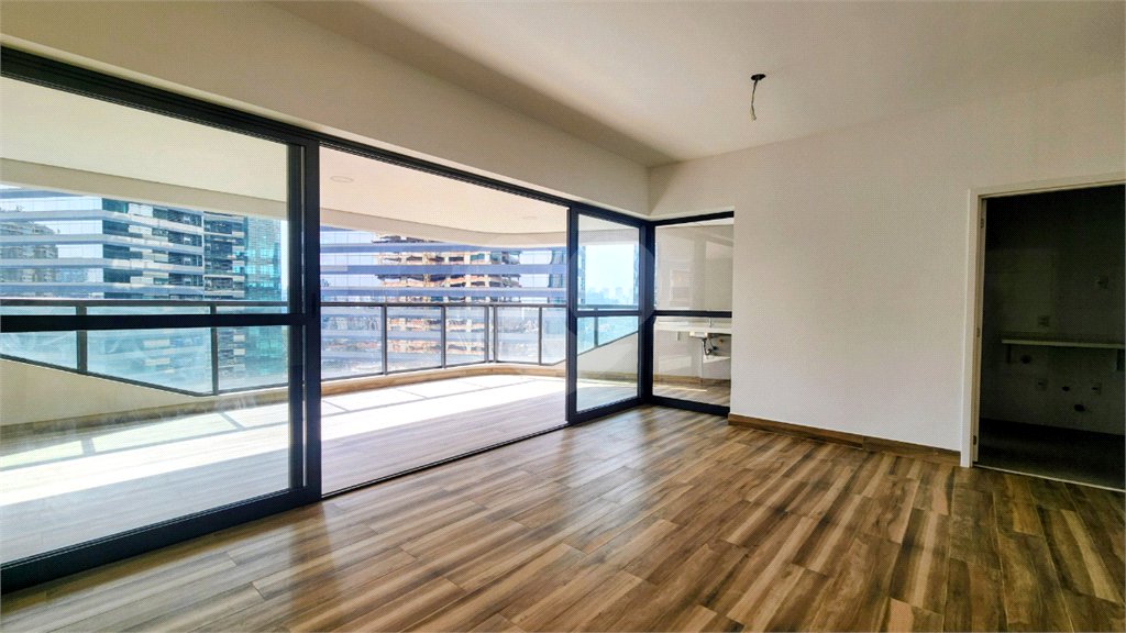 Apartamento à venda com 3 suítes em Chácara Santo Antônio (zona Sul), São Paulo, SP