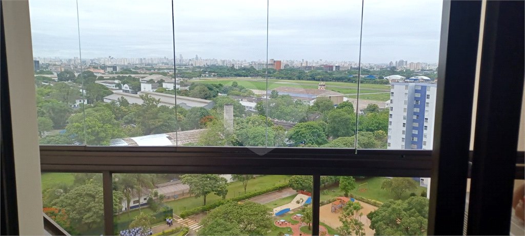 Apartamento à venda com 4 quartos, sendo 2 suítes, em Santana, São Paulo, SP