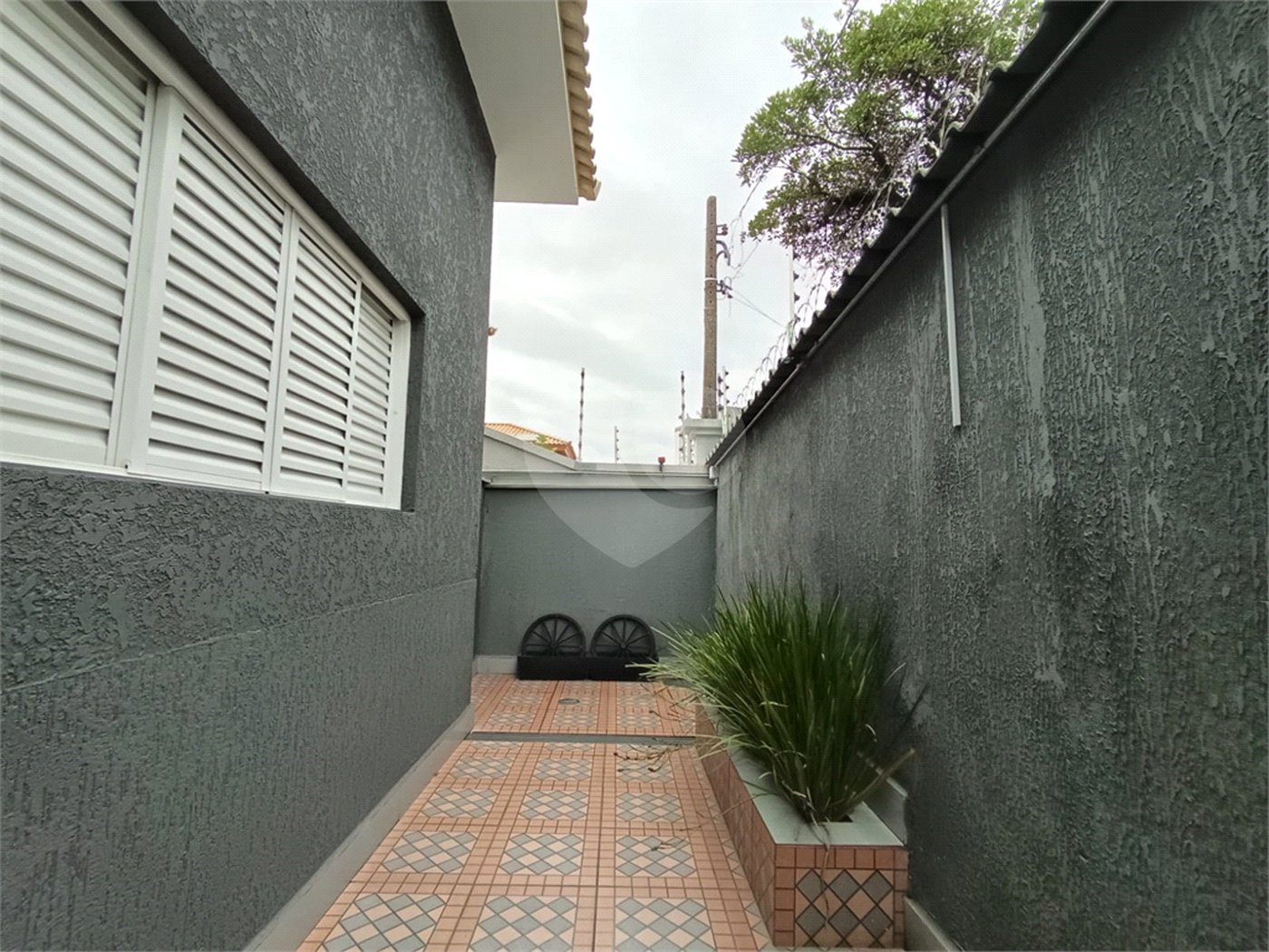 Casa à venda com 3 quartos, sendo 1 suíte,  em Jardim Santa Rosália, Sorocaba, SP