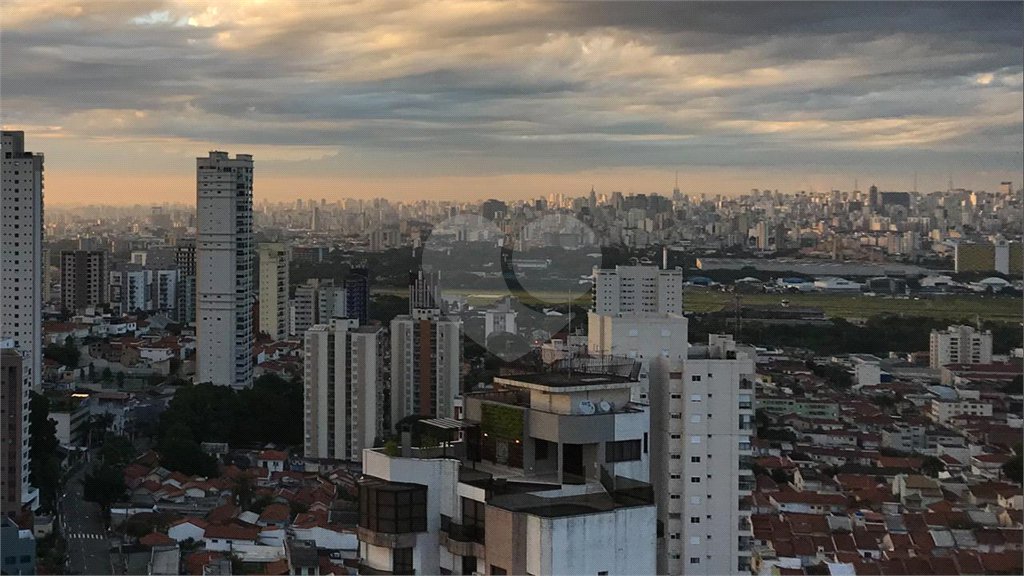 Cobertura à venda com 3 quartos, sendo 1 suíte, em Santana, São Paulo, SP