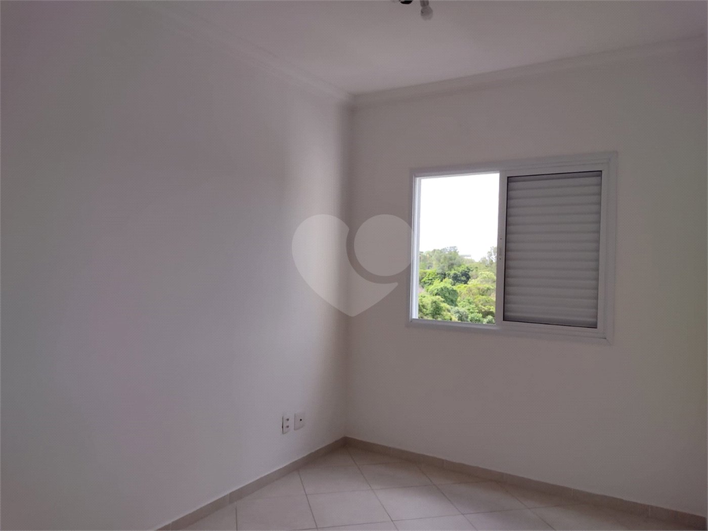 Apartamento à venda com 2 quartos, sendo 1 suíte, em Pinheirinho, Vinhedo, SP