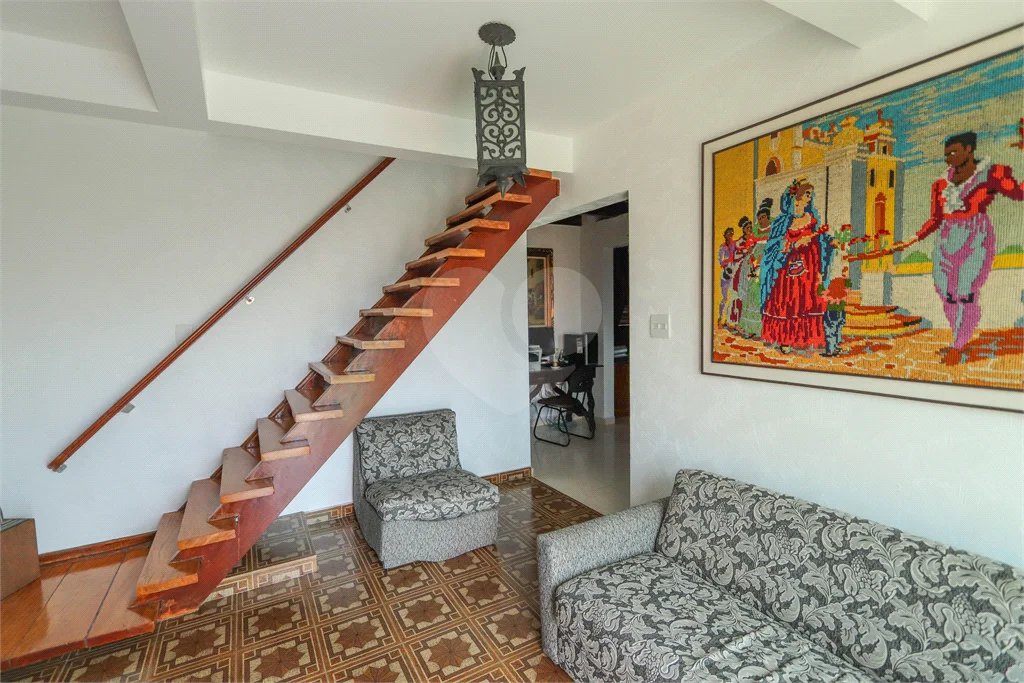 Casa à venda com 4 quartos, sendo 1 suíte, em Jardim Franca, São Paulo, SP