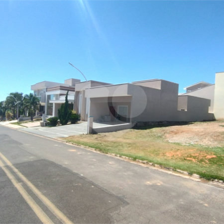 Terreno à venda no condomínio Residencial Maria Dulci, Indaiatuba - SP