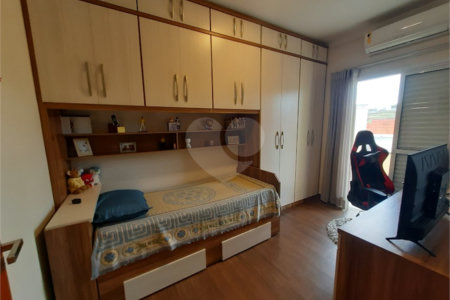 Casa à venda com 3 quartos, sendo 1 suíte, no condomínio Golden Park Residence II, Sorocaba - SP