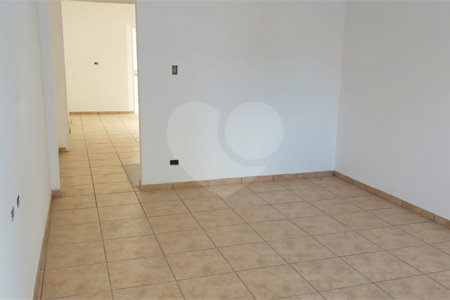 Sobrado à venda com 3 quartos, sendo 2 suítes, em Vila Paulicéia, São Paulo, SP