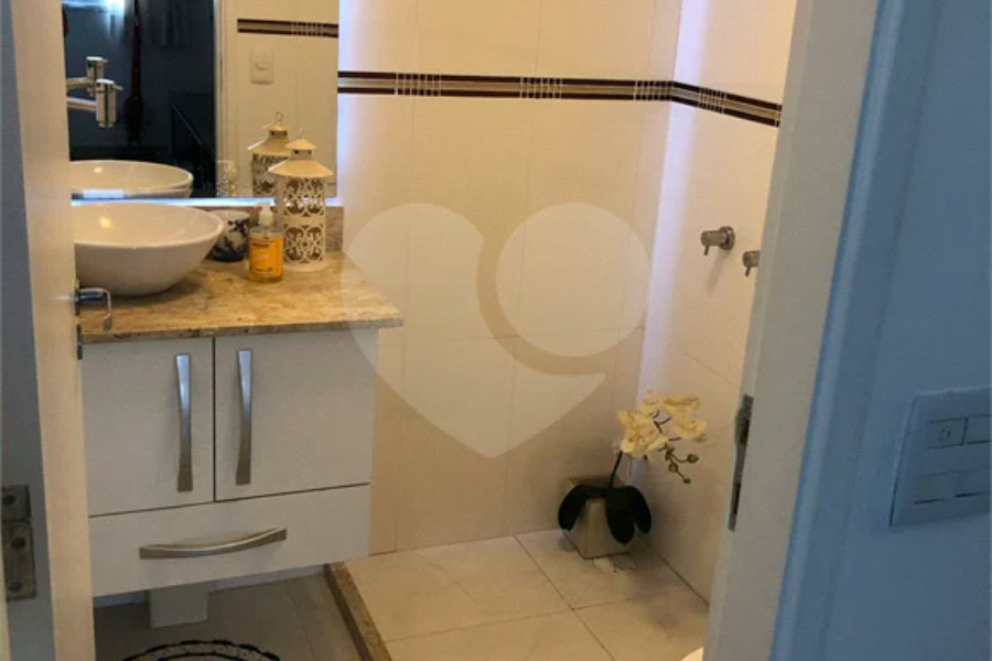 Apartamento à venda com 3 quartos, sendo 1 suíte, em Vila Guilherme, São Paulo, SP