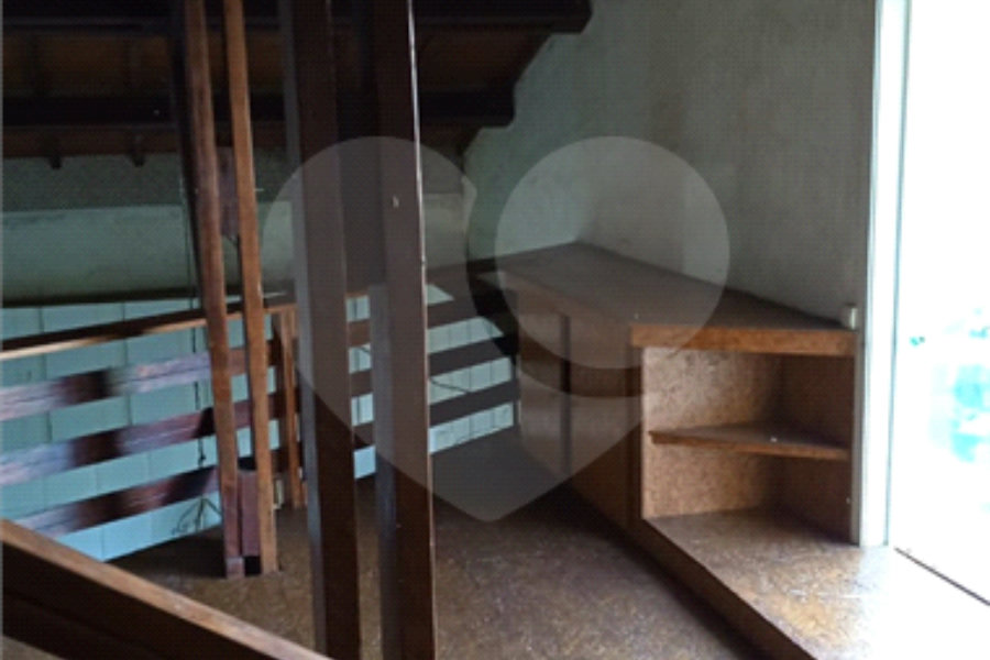 Casa à venda com 3 quartos, sendo 2 suítes, no condomínio Gleba II, Mairiporã - SP