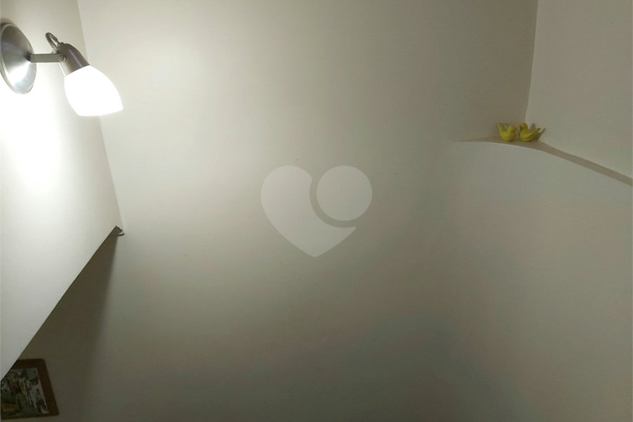 Sobrado à venda com 3 quartos, sendo 1 suíte, em Vila Irmãos Arnoni, São Paulo, SP