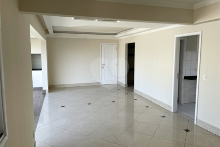Apartamento à venda com 3 suítes em Jardim Ampliação, São Paulo, SP