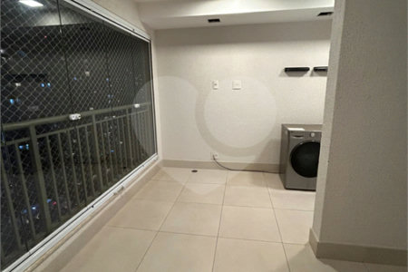 Apartamento à venda com 3 quartos, sendo 1 suíte, em Vila Andrade, São Paulo, SP