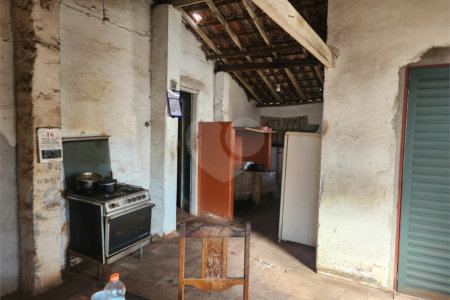 Casa à venda com 2 quartos em Vila Cidade Industrial (vila Xavier), Araraquara, SP