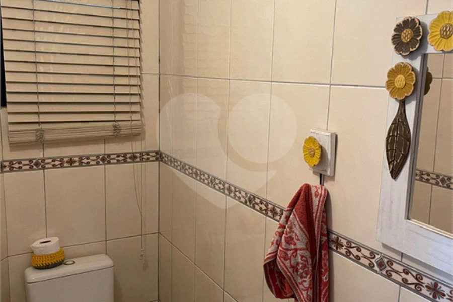 Casa à venda com 3 quartos, sendo 1 suíte, em Vila Leonor, São Paulo, SP