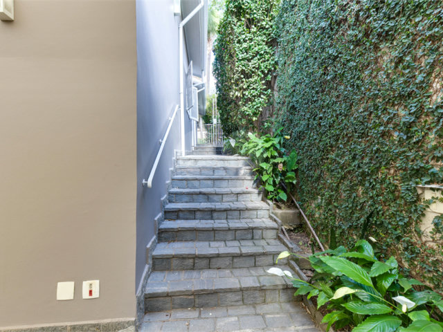 Casa à venda com 3 quartos, sendo 1 suíte,  em Brooklin, São Paulo, SP
