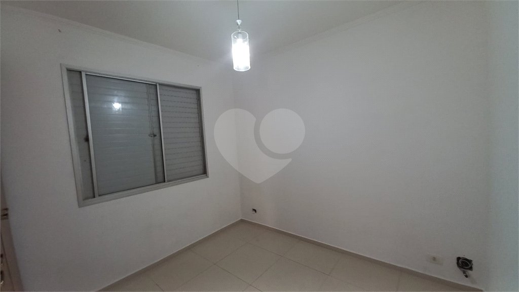 Apartamento à venda com 3 quartos em Jardim Londrina, São Paulo, SP