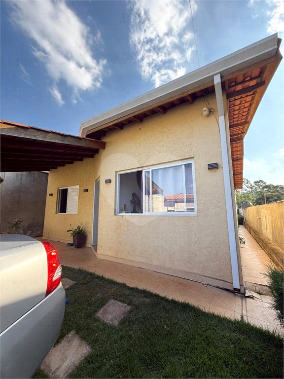 Casa à venda com 3 quartos, sendo 1 suíte, em Portão, Atibaia, SP