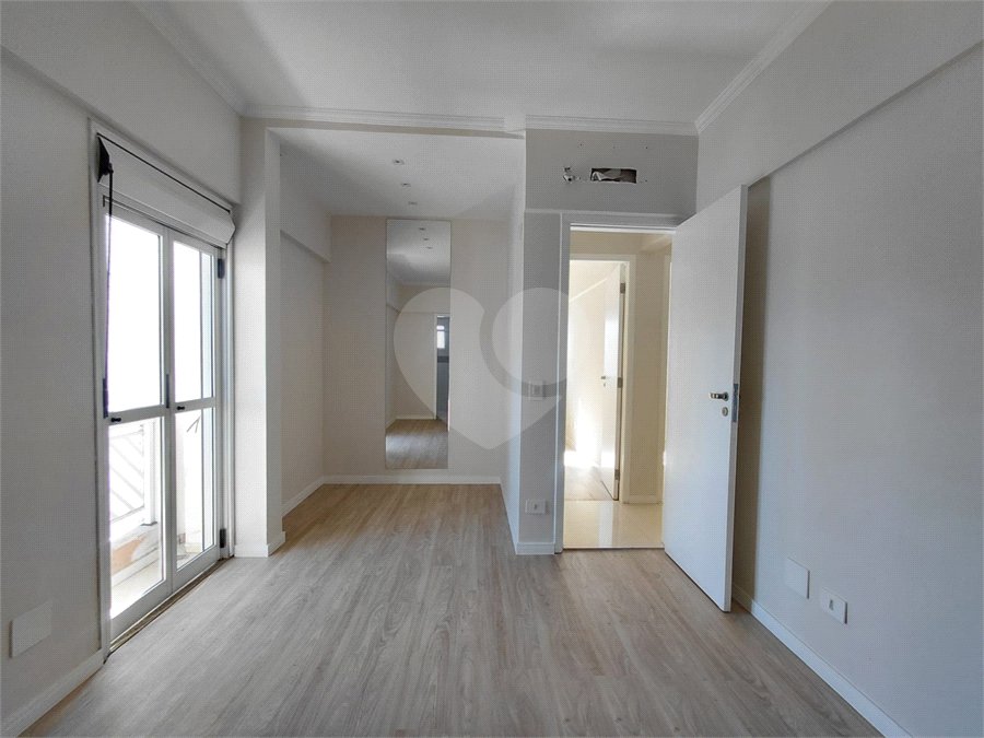 Apartamento à venda com 3 quartos, sendo 1 suíte, em Vila Romana, São Paulo, SP