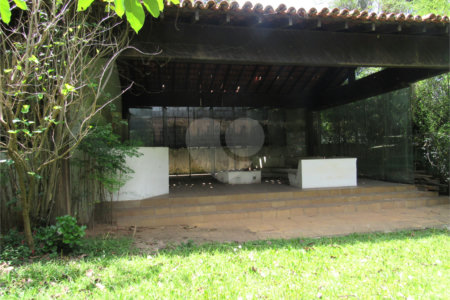 Casa à venda com 4 suítes em Jardim Guedala, São Paulo, SP