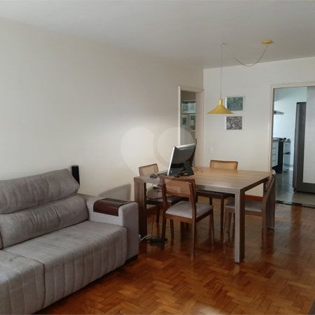 Apartamento à venda com 3 quartos, sendo 1 suíte, em Vila Mariana, São Paulo, SP