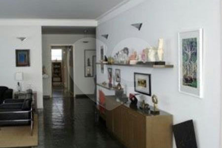 Apartamento à venda com 4 quartos, sendo 1 suíte, em Jardim Paulista, São Paulo, SP