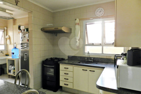 Apartamento à venda com 3 quartos, sendo 2 suítes, em Jardim Sumaré, Ribeirão Preto, SP