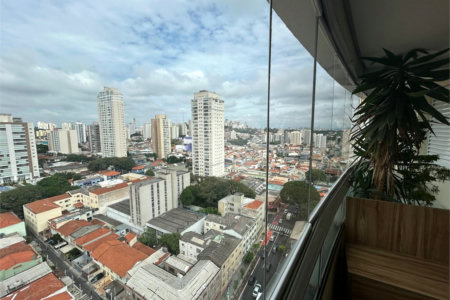 Apartamento à venda com 2 quartos, sendo 1 suíte,  em Vila Romana, São Paulo, SP