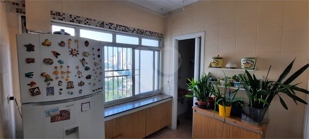 Apartamento à venda com 3 quartos, sendo 1 suíte,  em Sumarezinho, São Paulo, SP