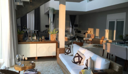 Casa à venda com 4 suítes no condomínio Suíça da Cantareira, Mairiporã - SP