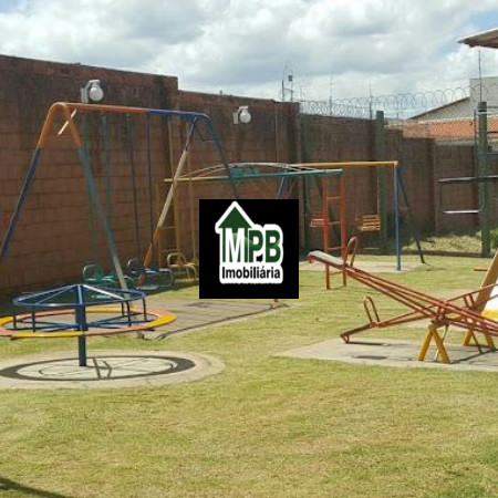 Casa à venda com 2 quartos, sendo 1 suíte,  no condomínio Horto Florestal 2, Sorocaba - SP