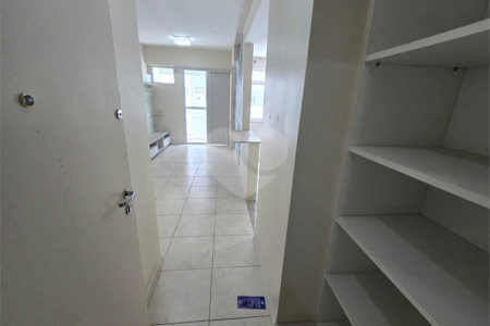Apartamento para alugar com 2 quartos, sendo 1 suíte, em Parque Riviera, Cabo Frio, RJ